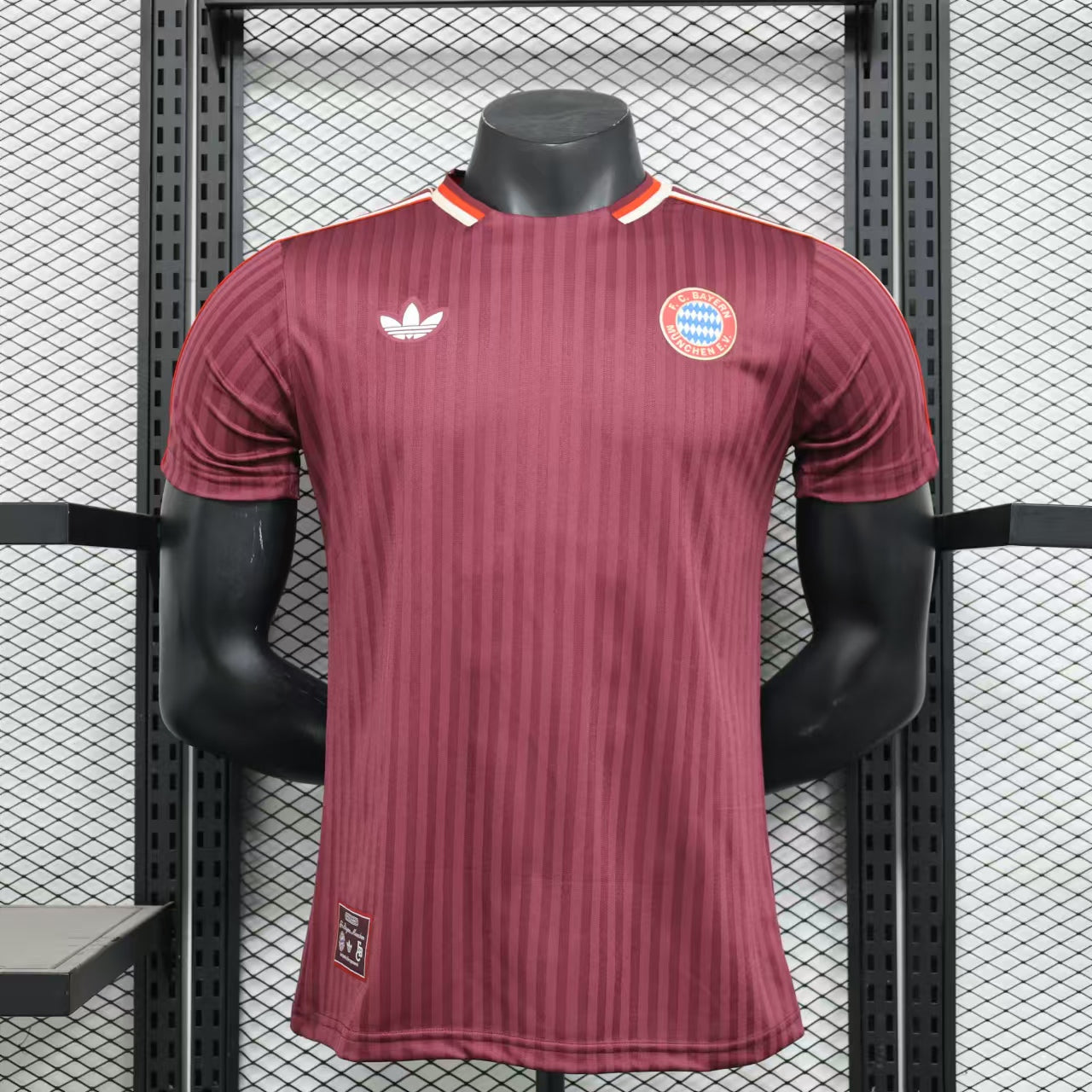 BAYERN MUNICH EDICIÓN ANIVERSARIO 125° IV 25/26 HOMBRE (VERSIÓN JUGADOR)