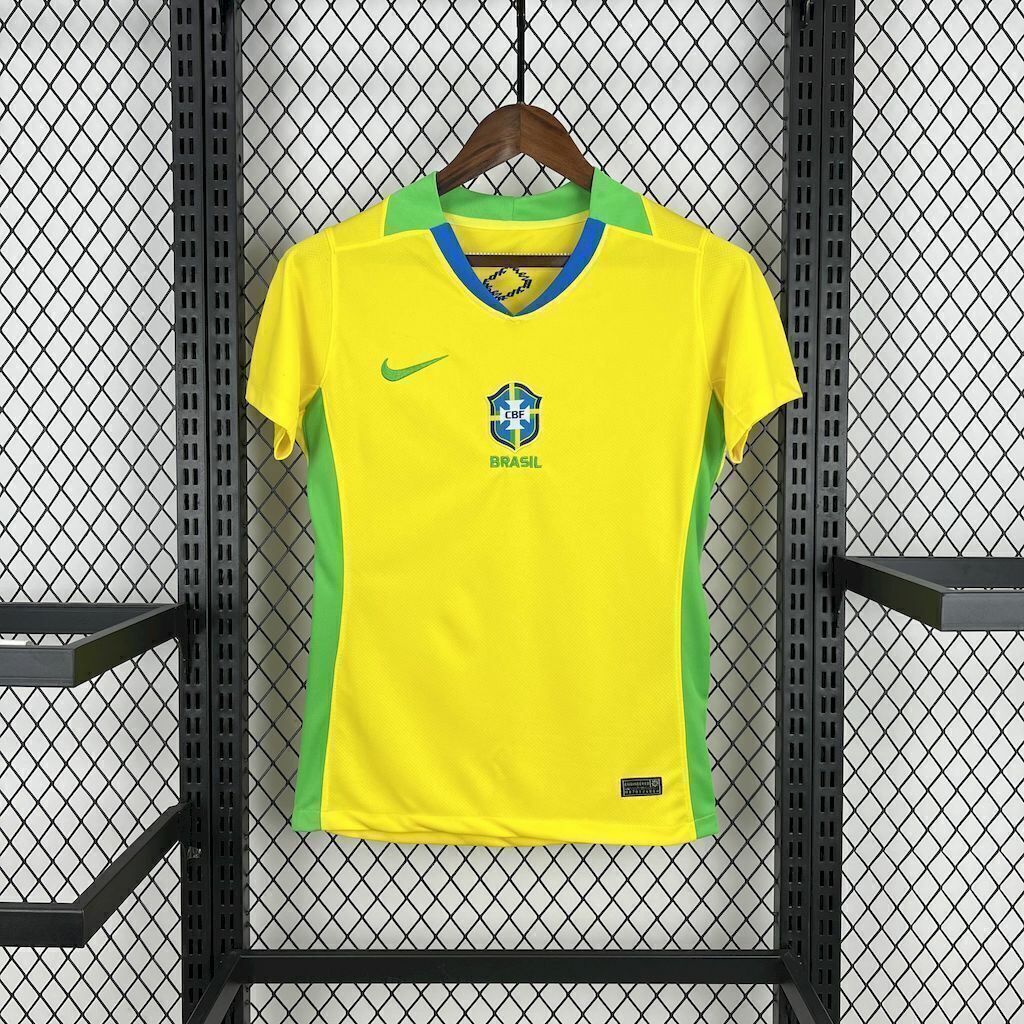 BRASIL I 2025 MUJER