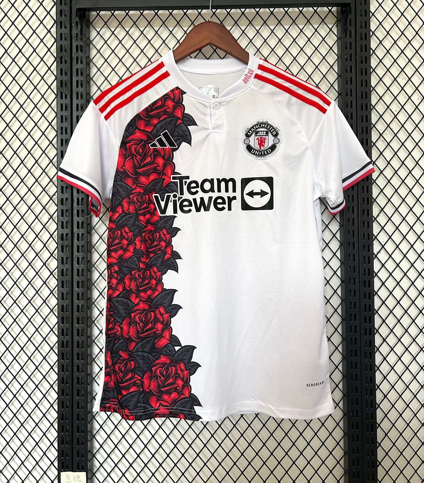 MANCHESTER UNITED EDICIÓN ESPECIAL II 25/26 HOMBRE