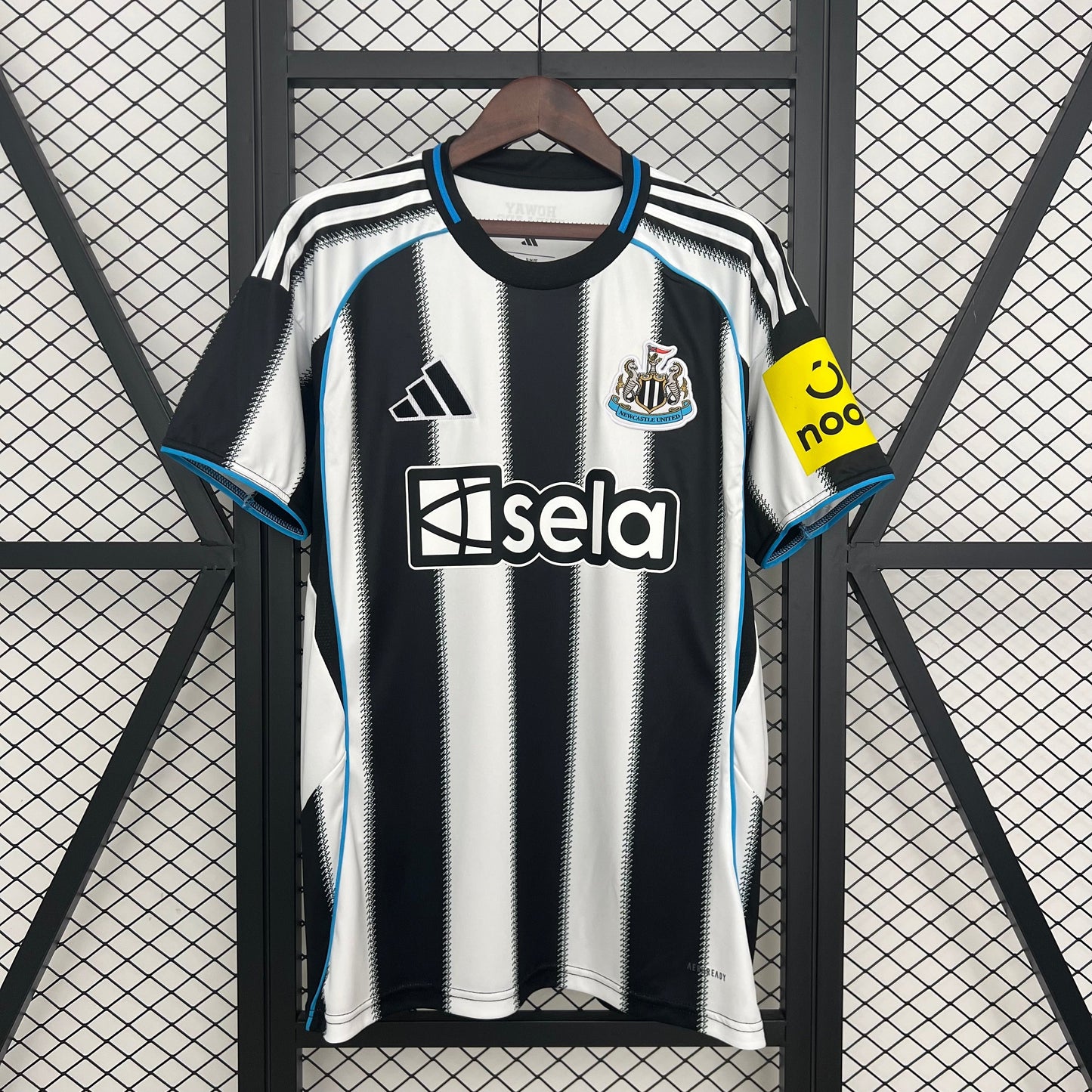 NEWCASTLE I 25/26 HOMBRE