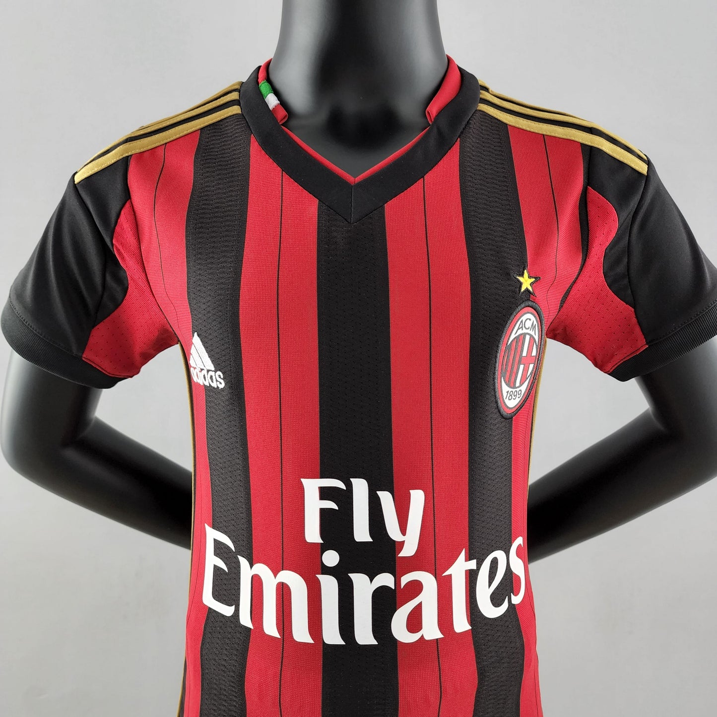 MILAN I 13/14 (RETRO) CONJUNTO INFANTIL