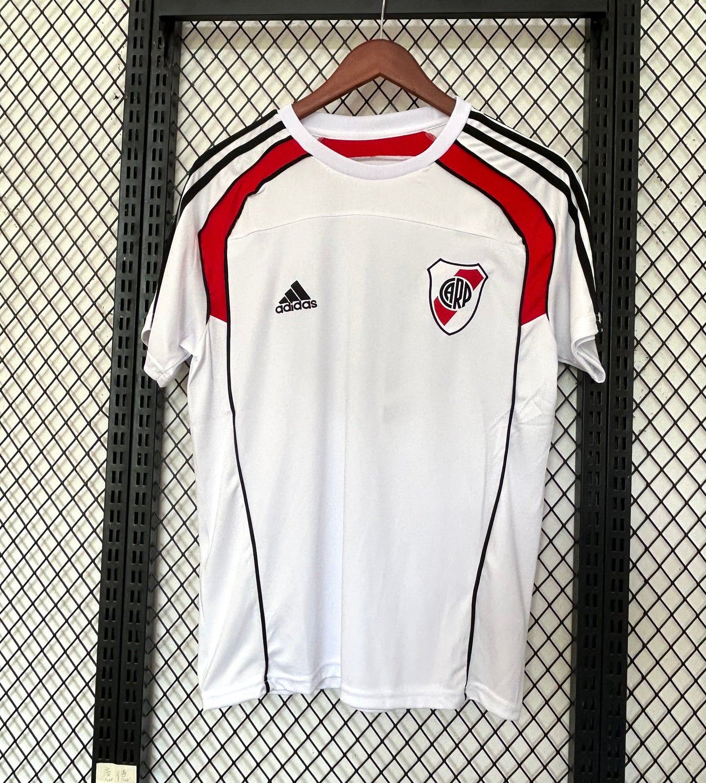 RIVER PLATE ENTRENAMIENTO I 25/26 HOMBRE