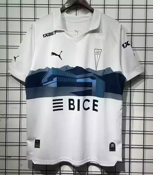 UNIVERSIDAD DE CATÓLICA EDICIÓN LIMITADA ESTÁDIO 2025 HOMBRE